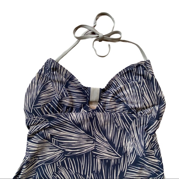 Eco Swim by Aqua Green One Piece Swimsuit Size 8 - Picture 2 of 11